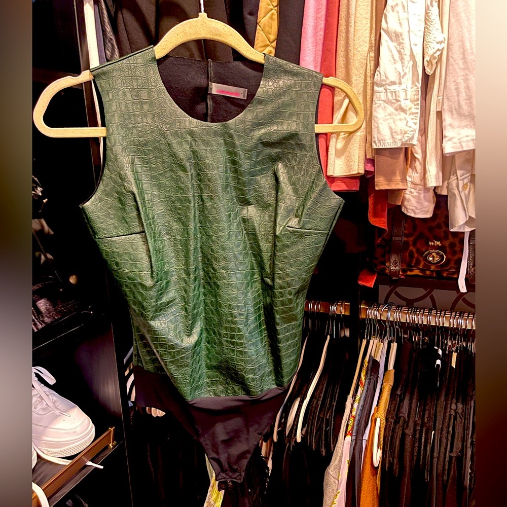 Commando Green crocodile top